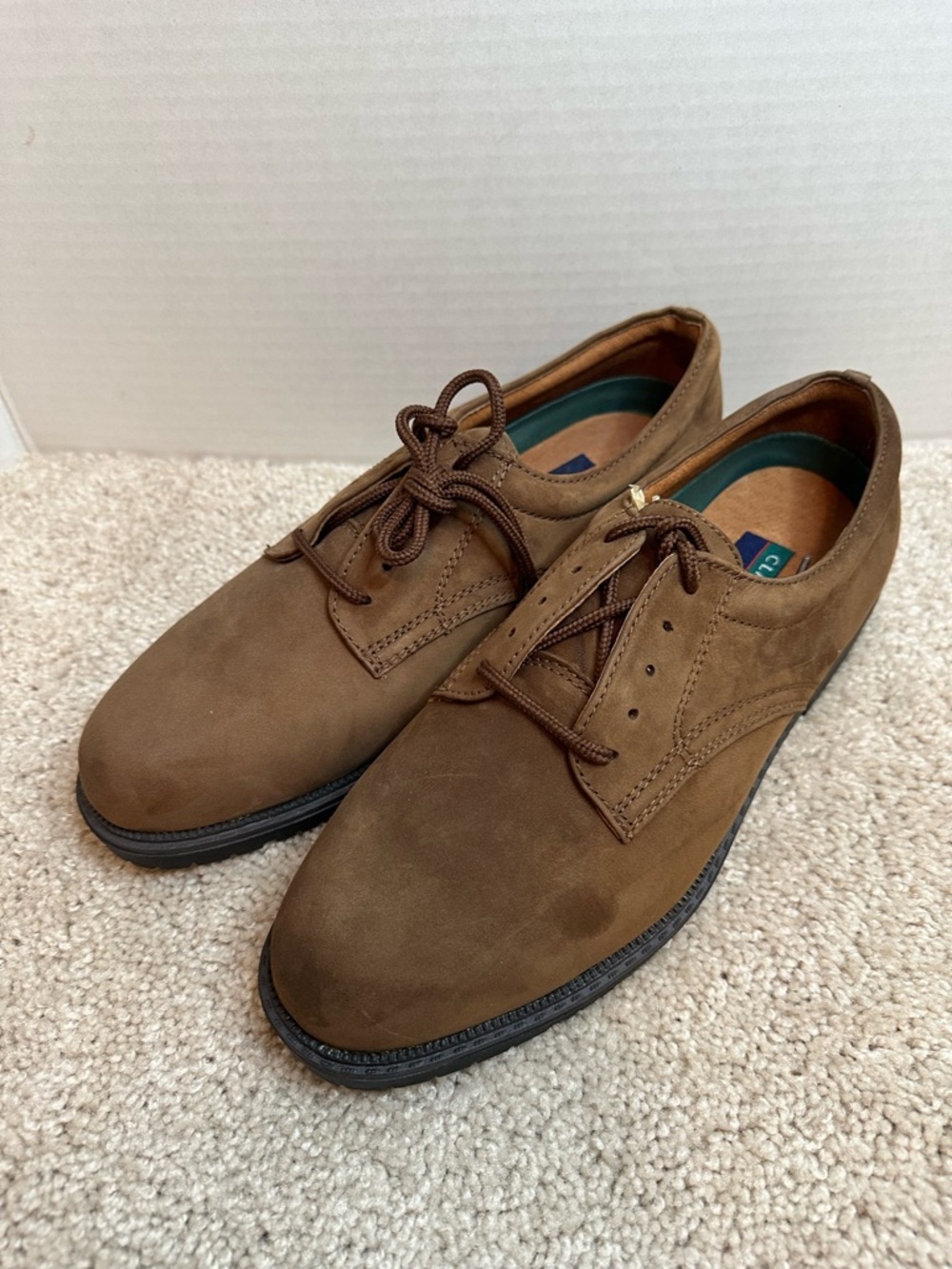 Men's Brown Suede Derby Shoes - Classic Lace-Up Style, size 10.5, New w/o Box